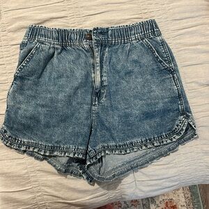 Size 6 American Eagle jean shorts